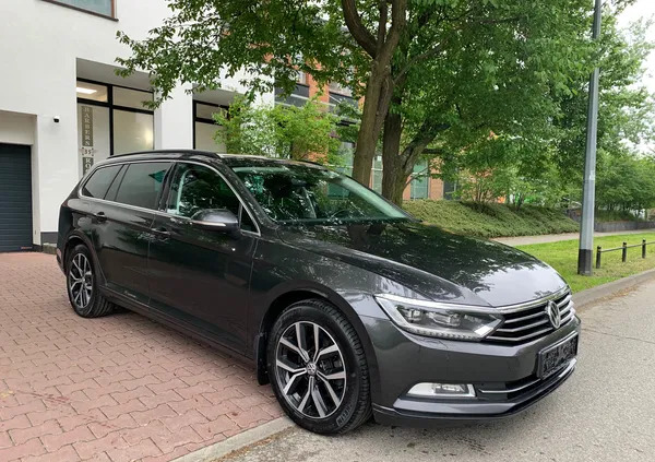 mazowieckie Volkswagen Passat cena 88900 przebieg: 185550, rok produkcji 2019 z Oleszyce